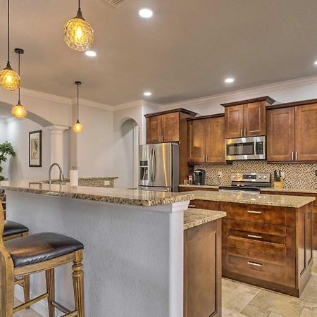 Canalfront Cape Coral Home With Patio And Grill! エクステリア 写真