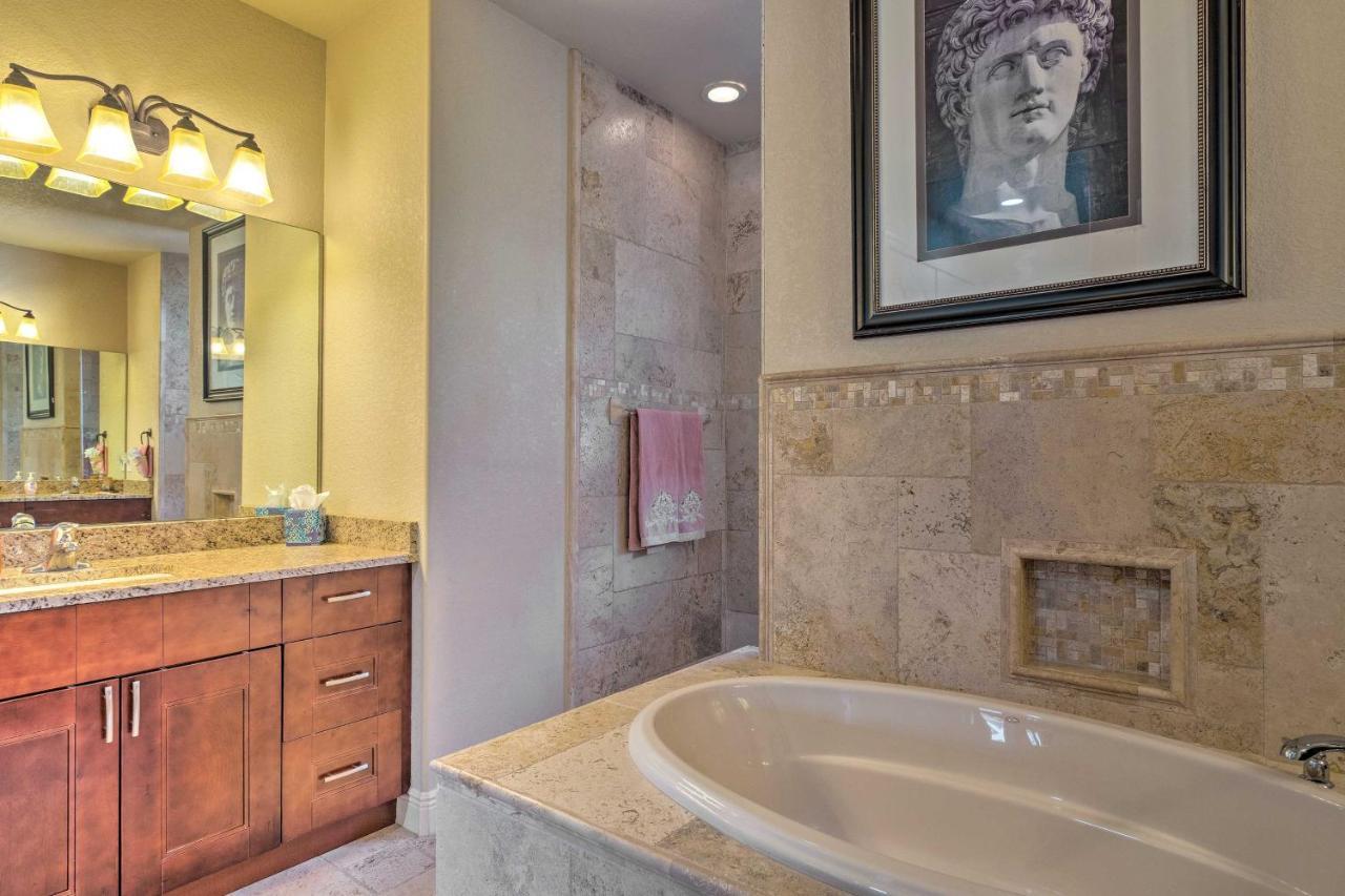Canalfront Cape Coral Home With Patio And Grill! エクステリア 写真