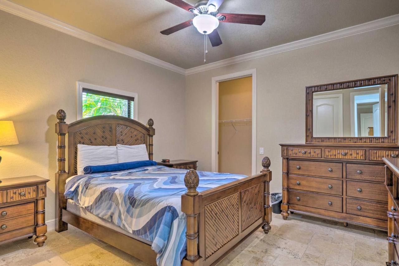 Canalfront Cape Coral Home With Patio And Grill! エクステリア 写真