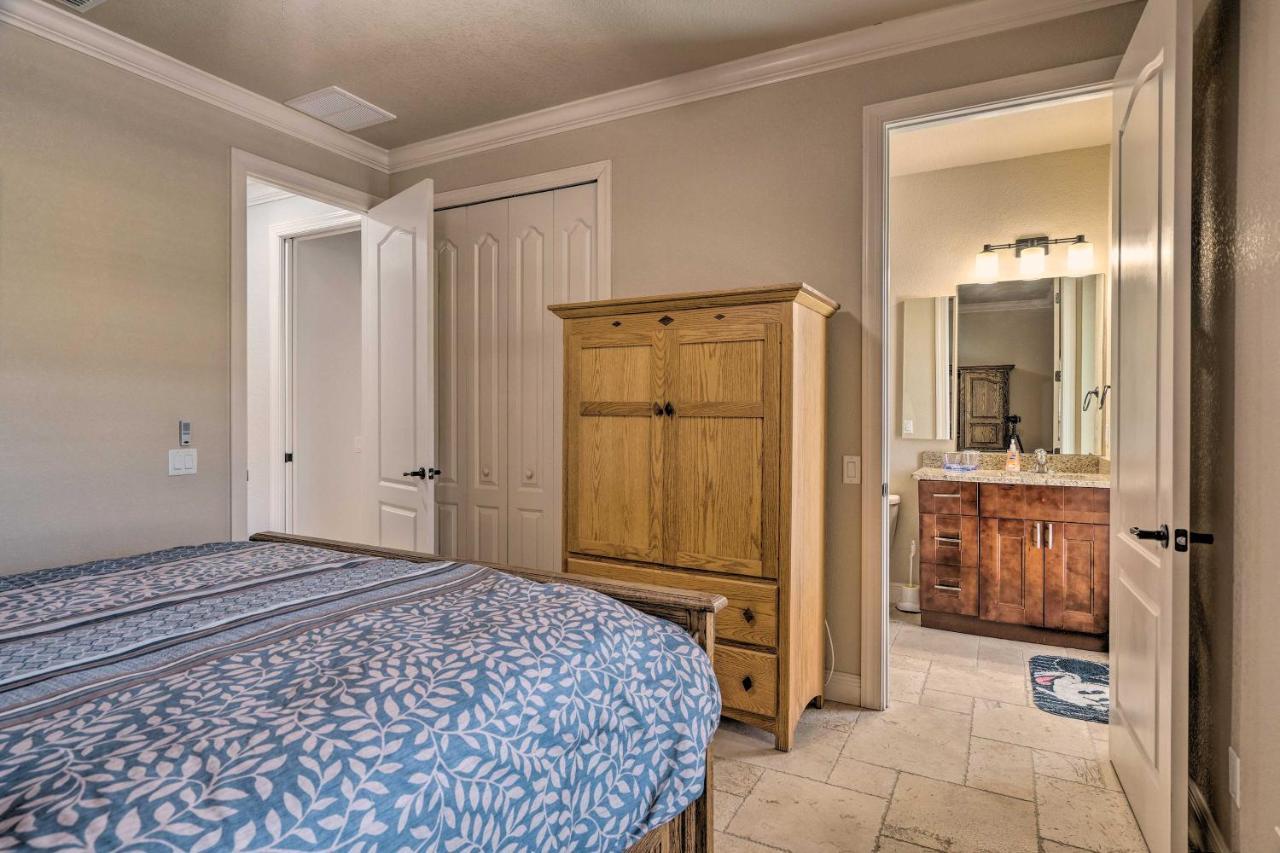 Canalfront Cape Coral Home With Patio And Grill! エクステリア 写真
