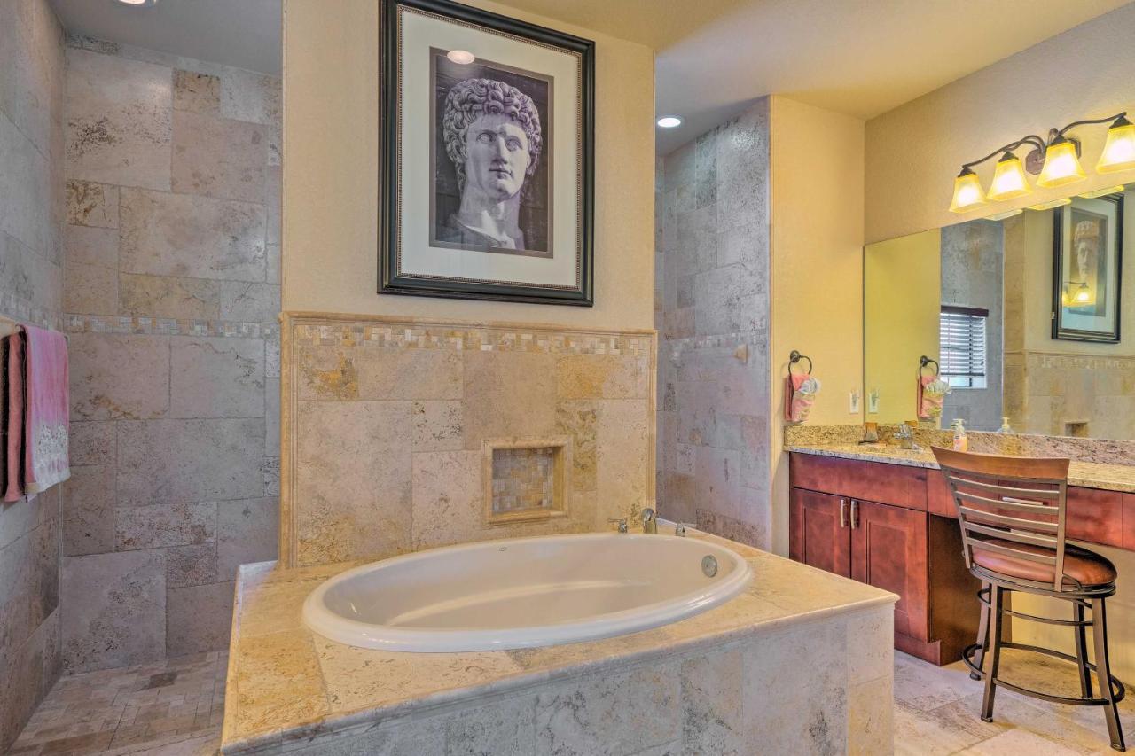 Canalfront Cape Coral Home With Patio And Grill! エクステリア 写真